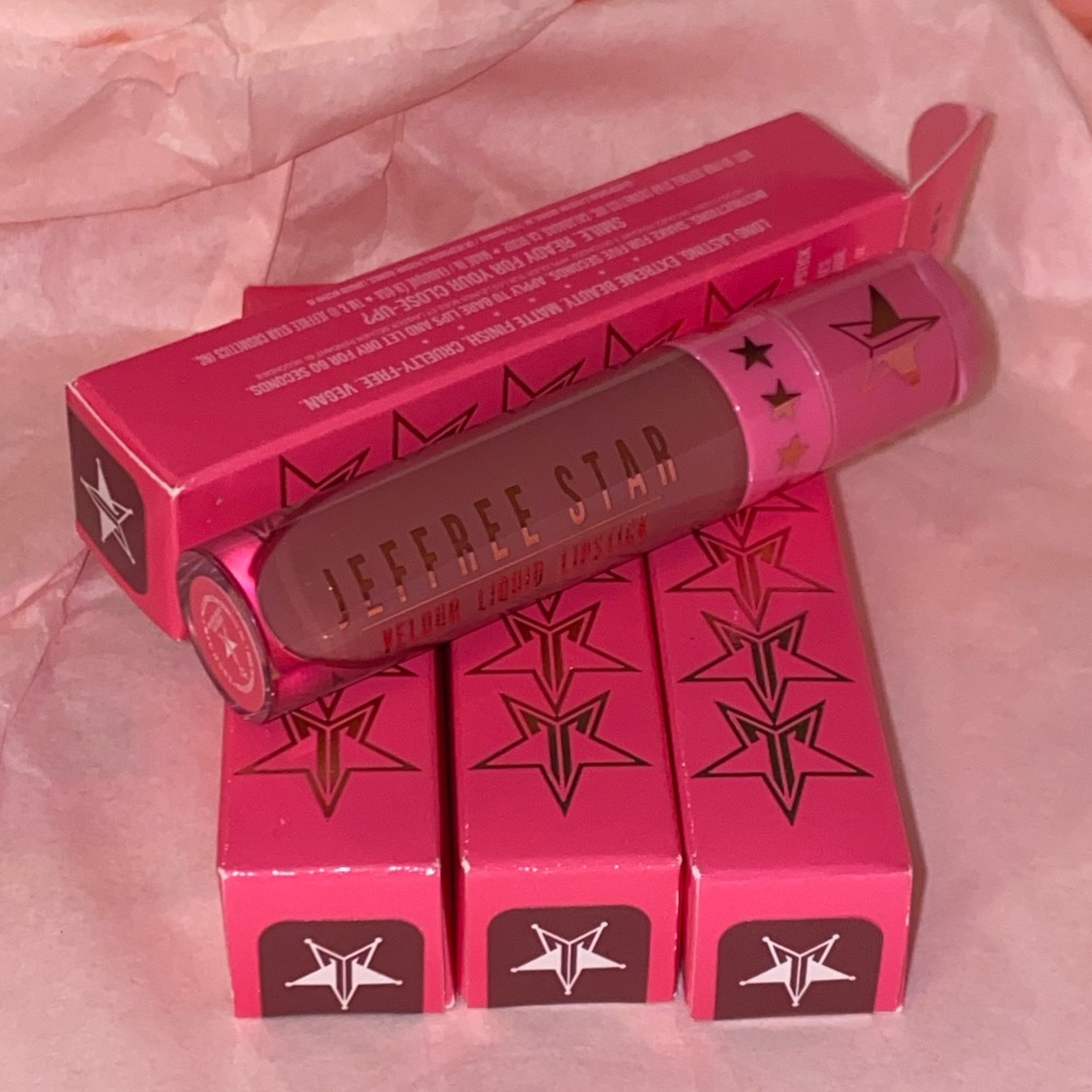 Jeffree Star Velour Liquid Lip EXCLUSIVE MYSTERY SHADE “SHERIFF ⭐️”